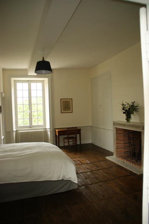 Chateau De La Combe Puyrenier ภายนอก รูปภาพ