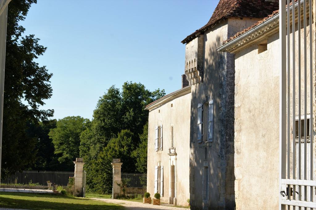 Chateau De La Combe Puyrenier ภายนอก รูปภาพ